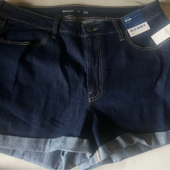 🌟Old Navy Dark Blue Denim Shorts - Picture 1 of 4